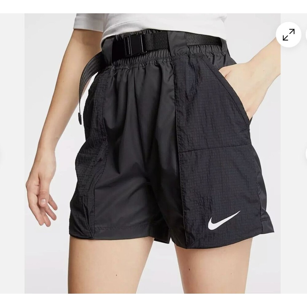 Nike Sportswear Swoosh Woven Short Women S Black Ripstop Utility Pocket Techwear